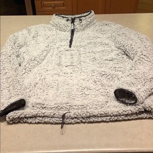 PINK women’s Sherpa sweatshirt